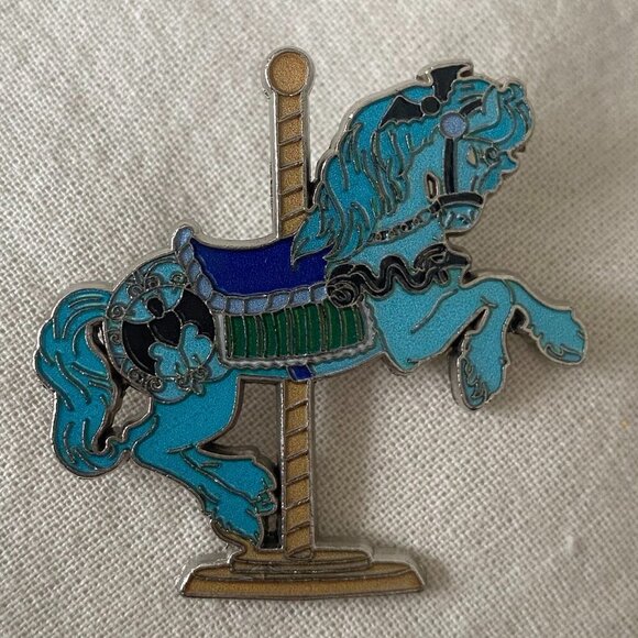 Disney Pin Kingdom Carousel Horse Haunted Mansion Ghost Bats - Picture 1 of 4